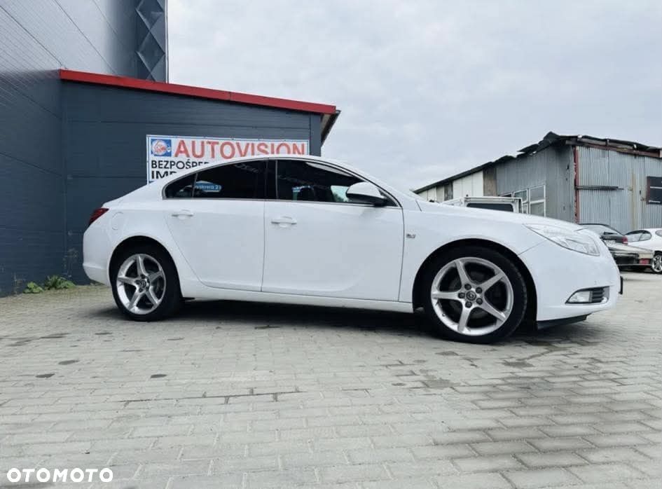Opel Insignia 2.0 CDTI Automatik Sport - 3
