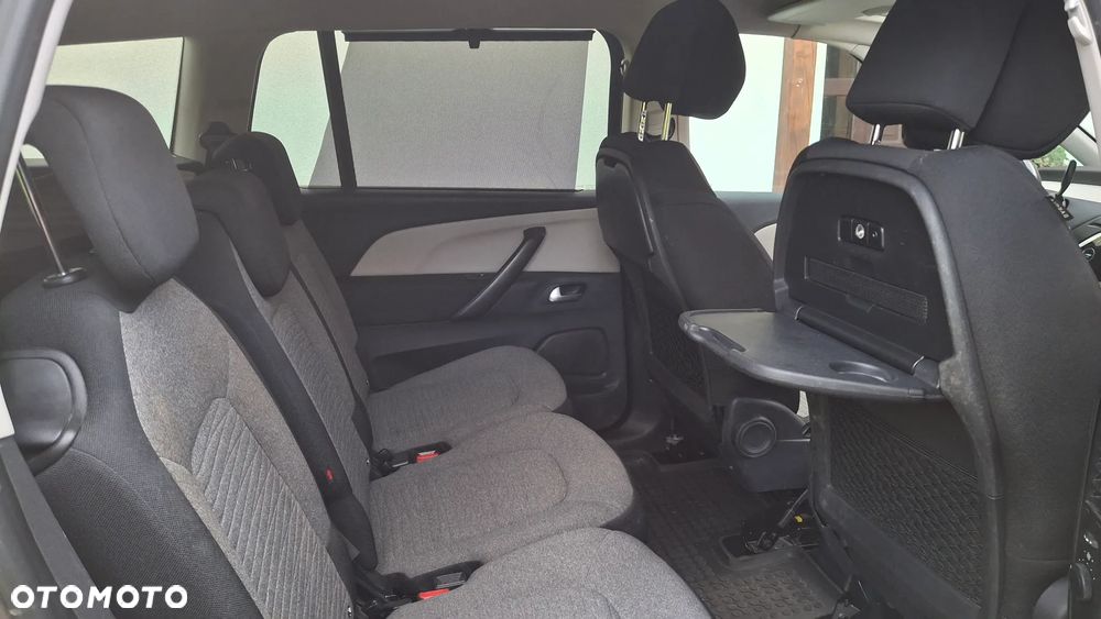 Citroën C4 Grand Picasso 1.2 PureTech MoreLife S&S EAT6 - 12