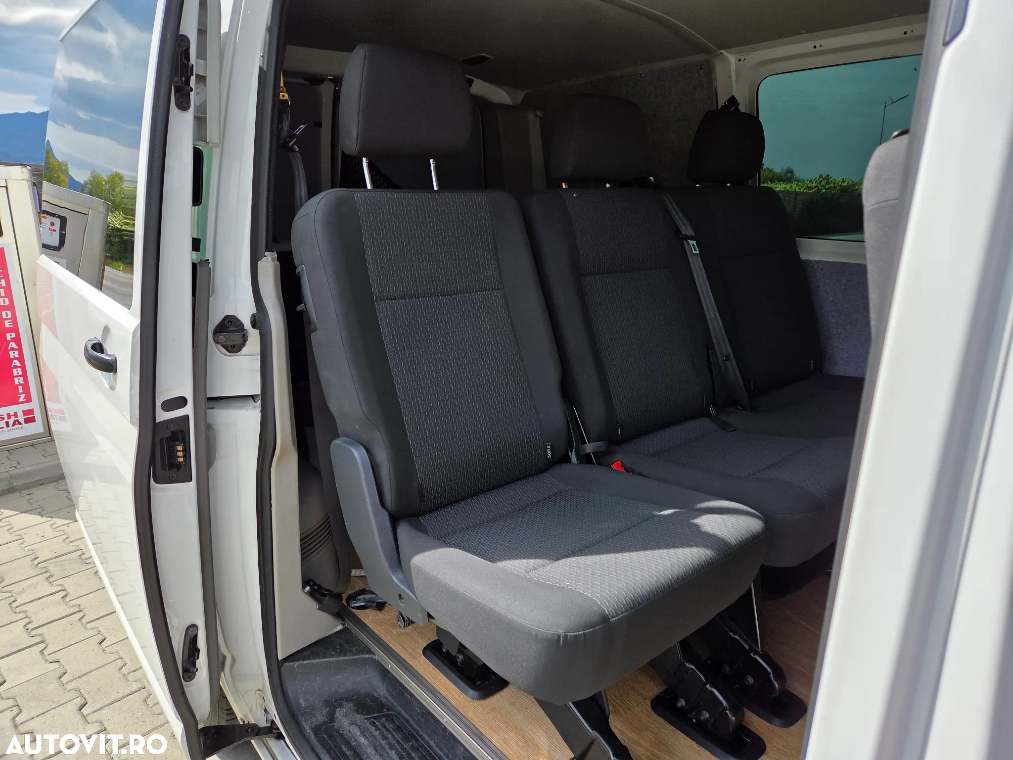 Volkswagen Transporter Kombi T6 2.0 TDI 110 kW KR - 10