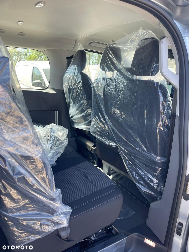 Volkswagen Transporter - 9