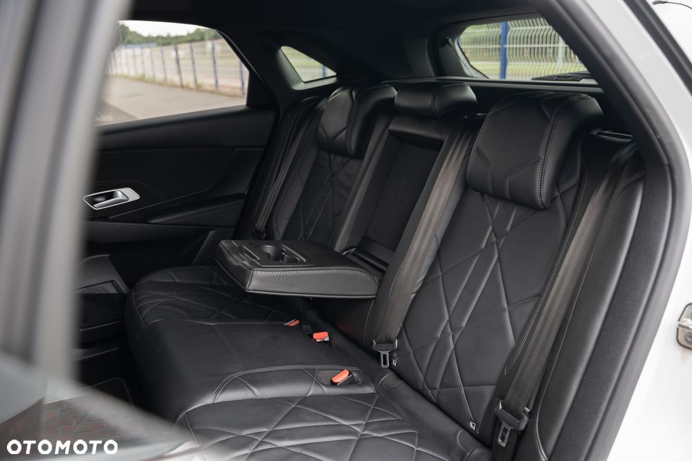 DS Automobiles DS 7 Crossback - 35