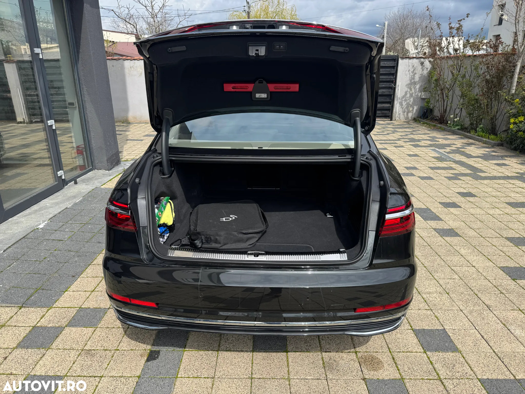 Audi A8 60 TFSI e quattro tiptronic - 23