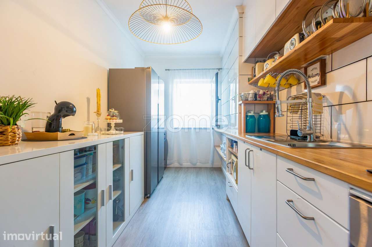 Apartamento T2 no Rés-do-Chão em São Pedro concelho de Ponta Delgad... - Grande imagem: 4/24
