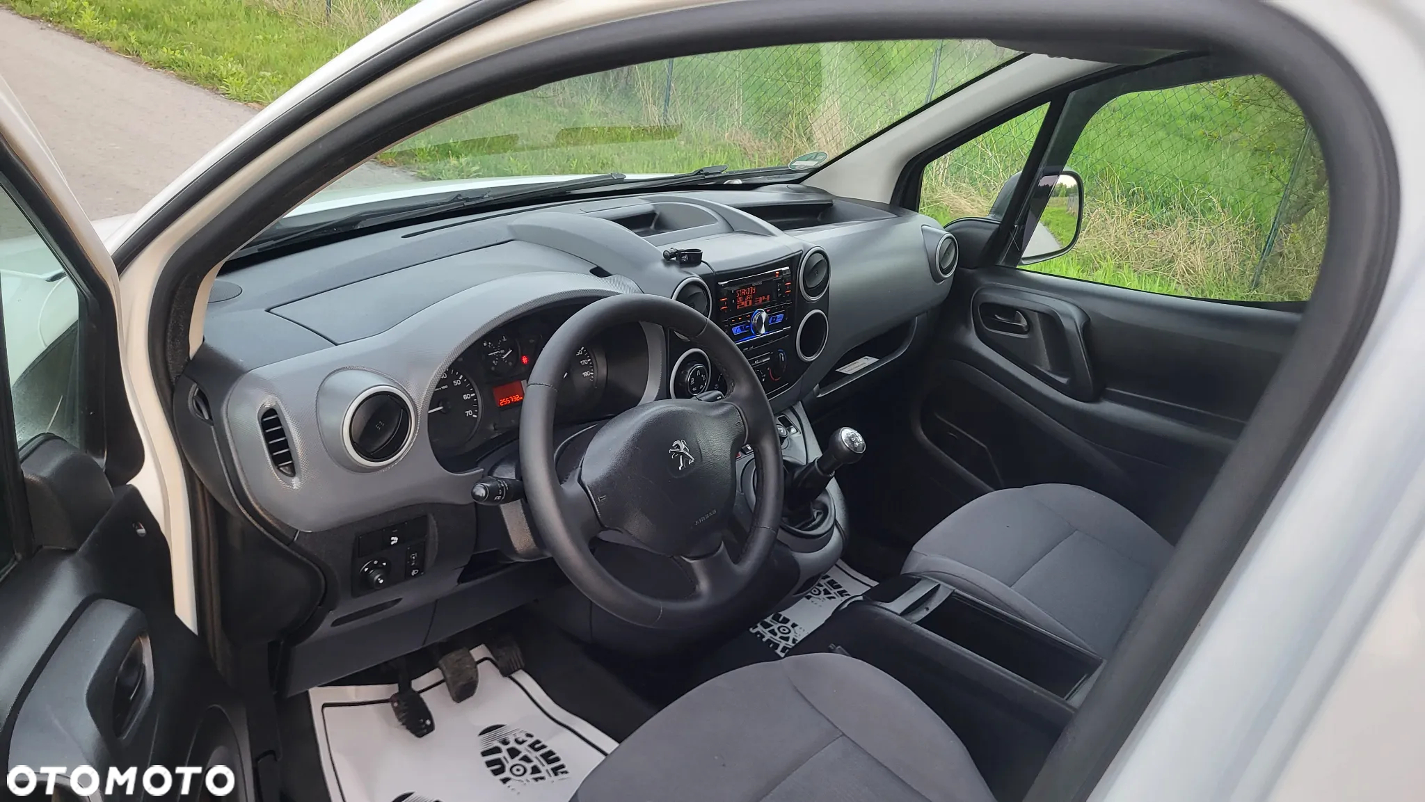 Peugeot Partner - 17