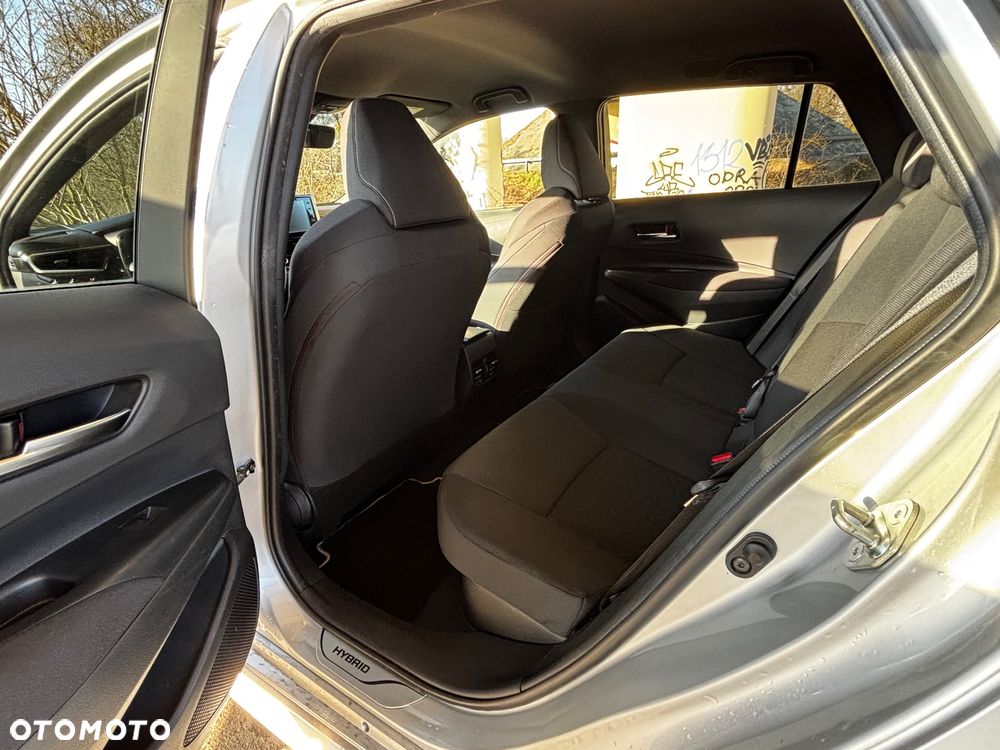 Toyota Corolla 2.0 Hybrid Selection - 12