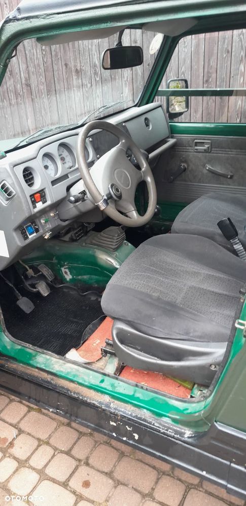 Suzuki Samurai 1998 photo 4