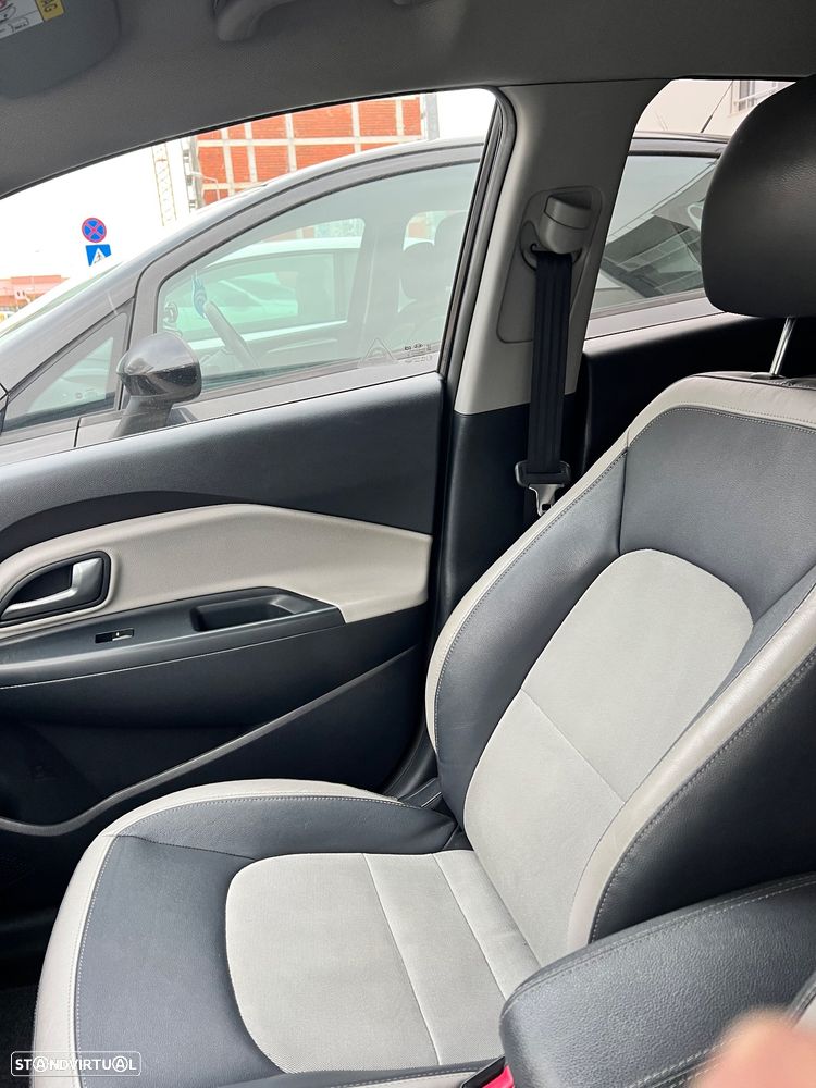 Kia Rio 1.2 CVVT Urban - 22