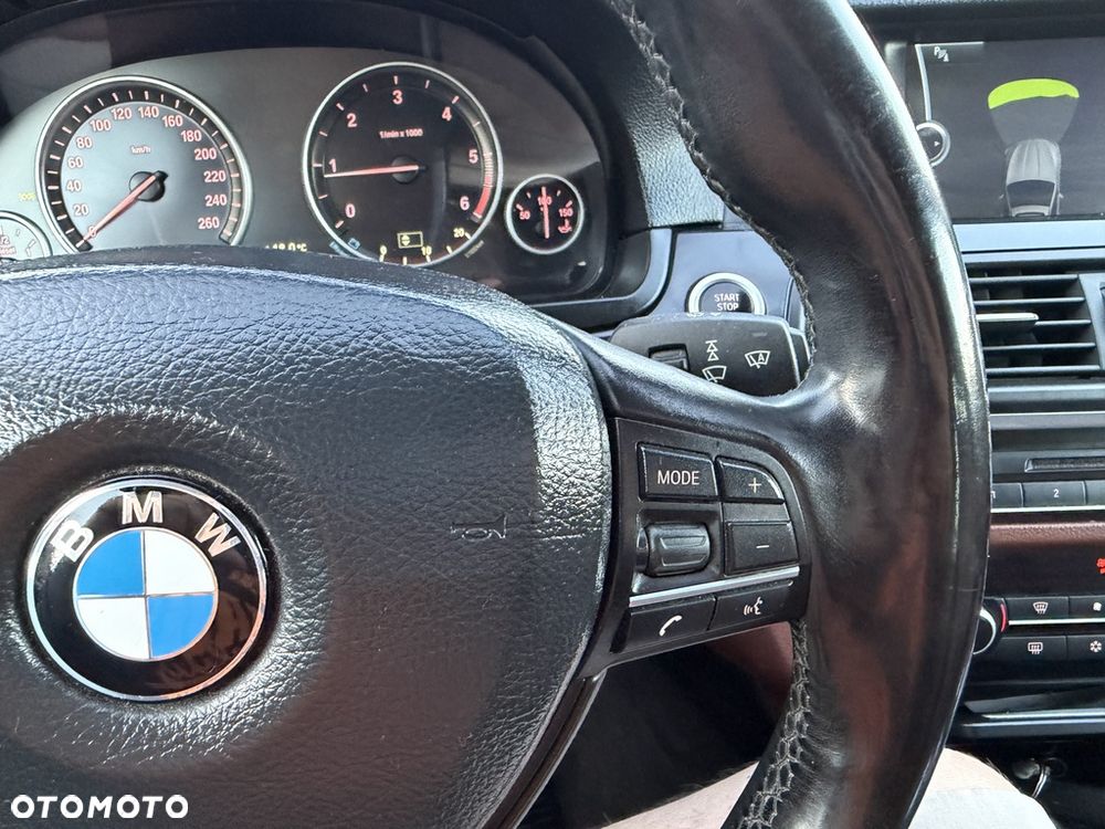 BMW Seria 5 520d Modern Line - 23