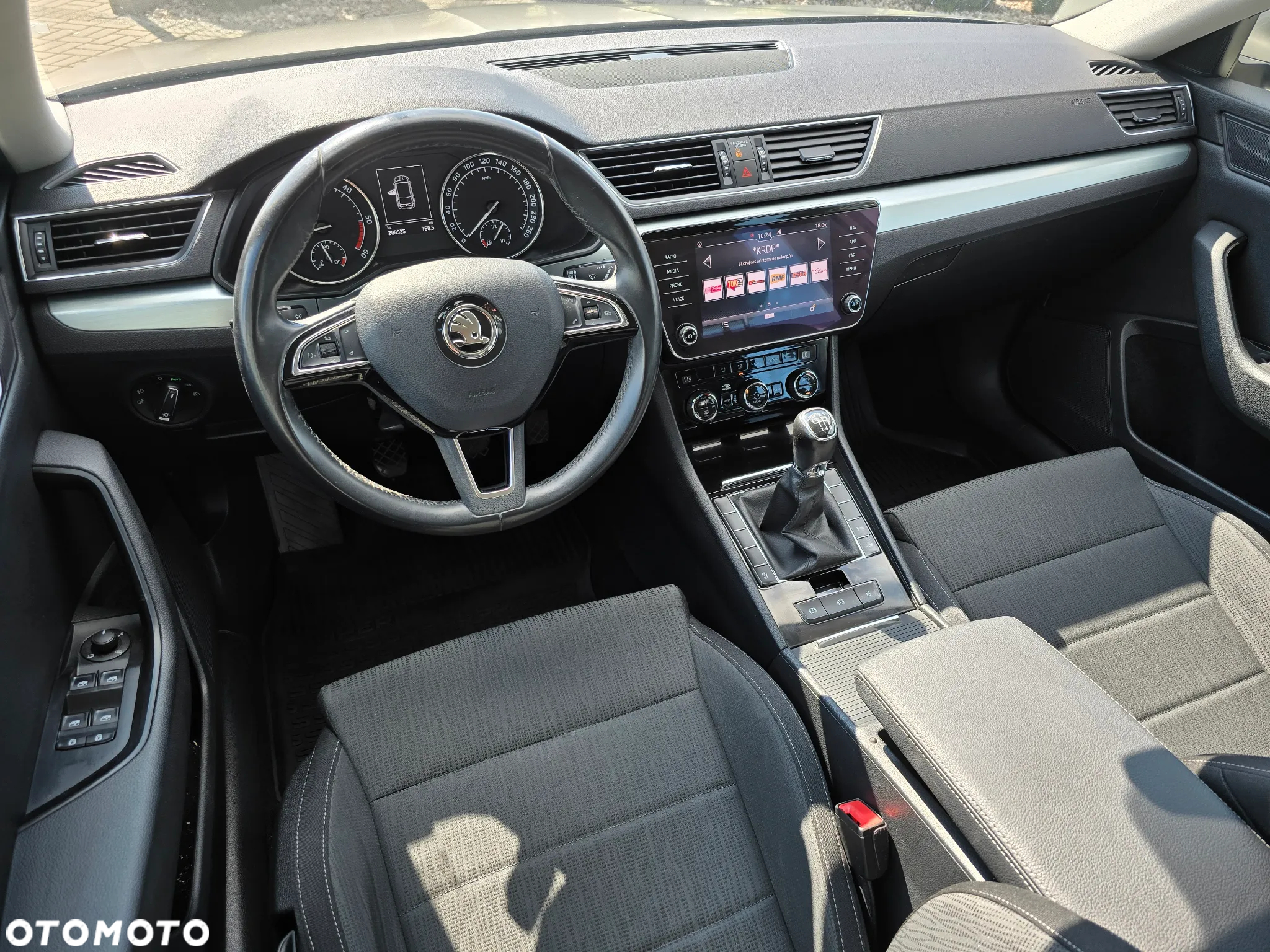 Skoda Superb 2.0 TDI Ambition - 17