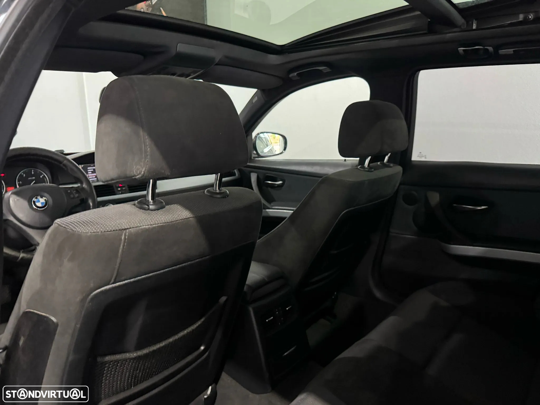 BMW 320 d Touring - 11