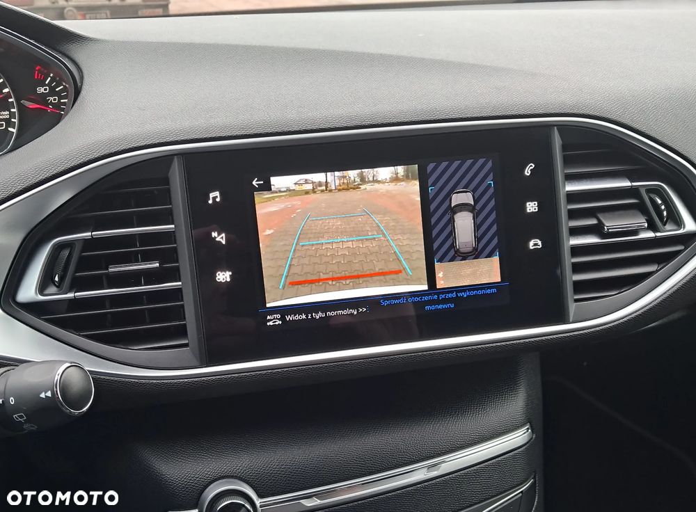 Peugeot 308 BlueHDi FAP 130 EAT8 Stop & Start Allure Pack - 10