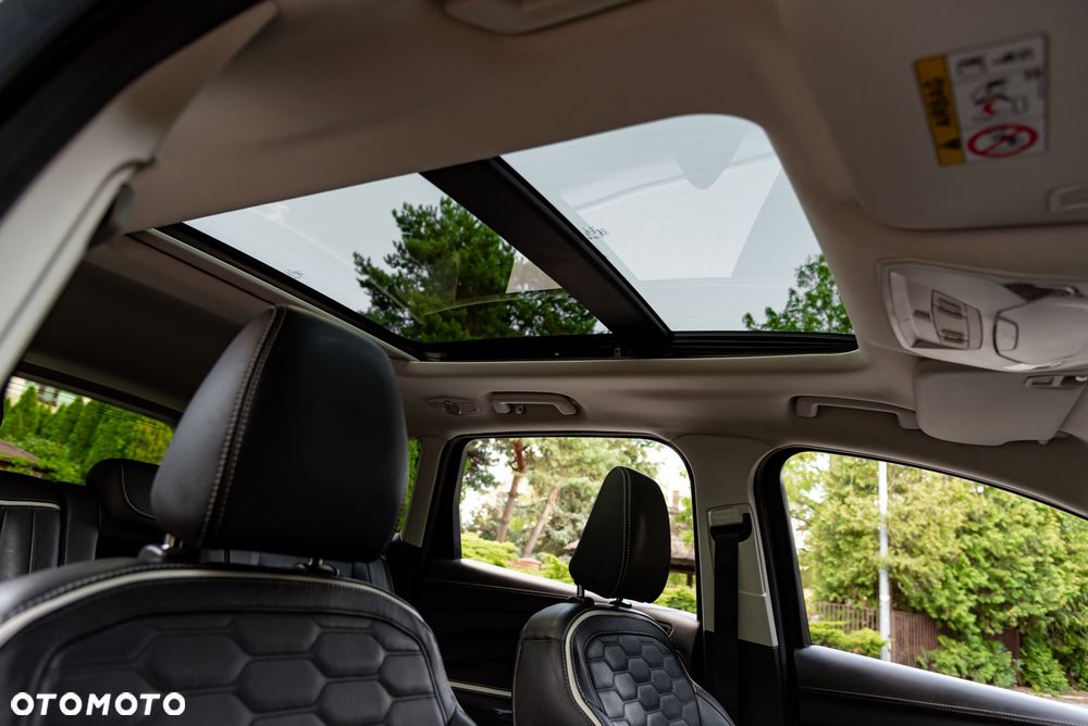 Ford Kuga 2.0 TDCi 4x4 Vignale - 26