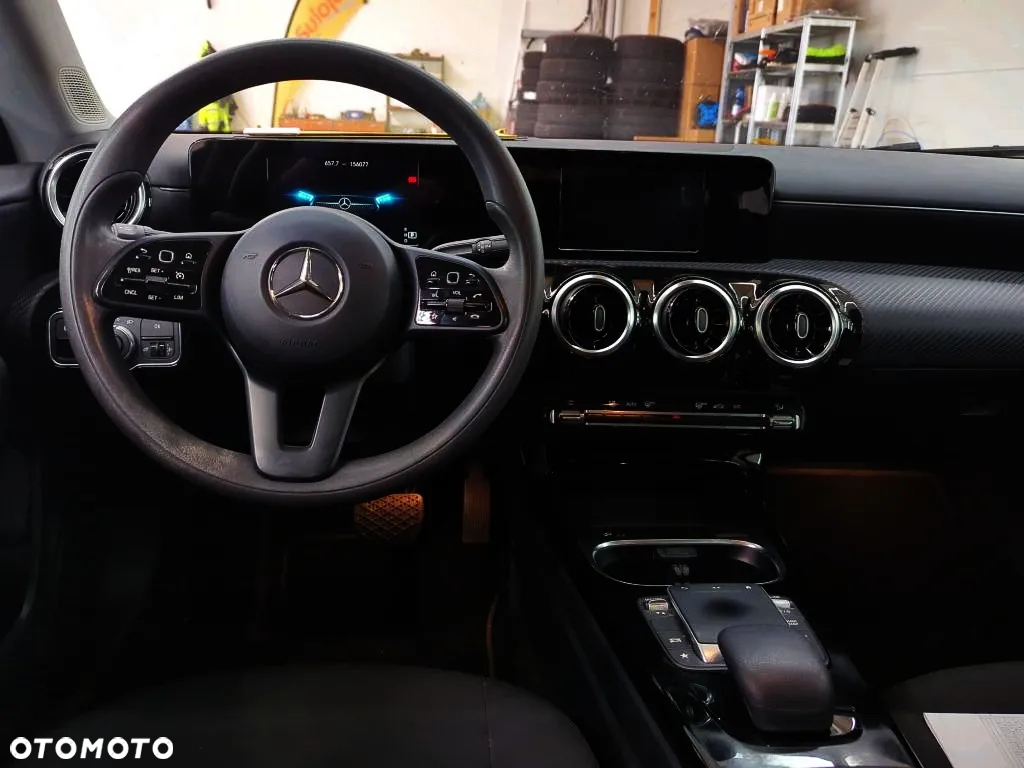 Mercedes-Benz CLA 200 d 8G-DCT - 6