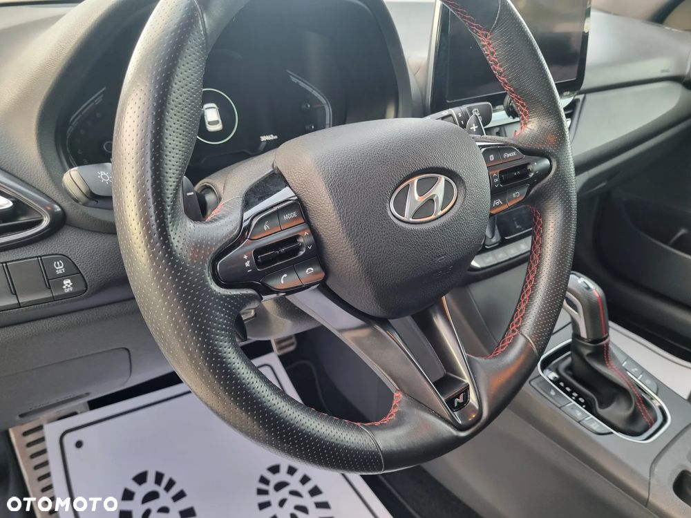 Hyundai i30 - 16