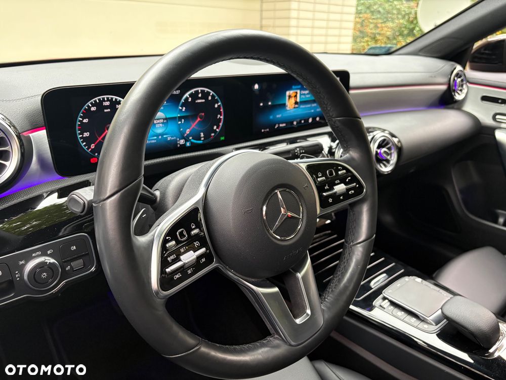 Mercedes-Benz CLA - 17