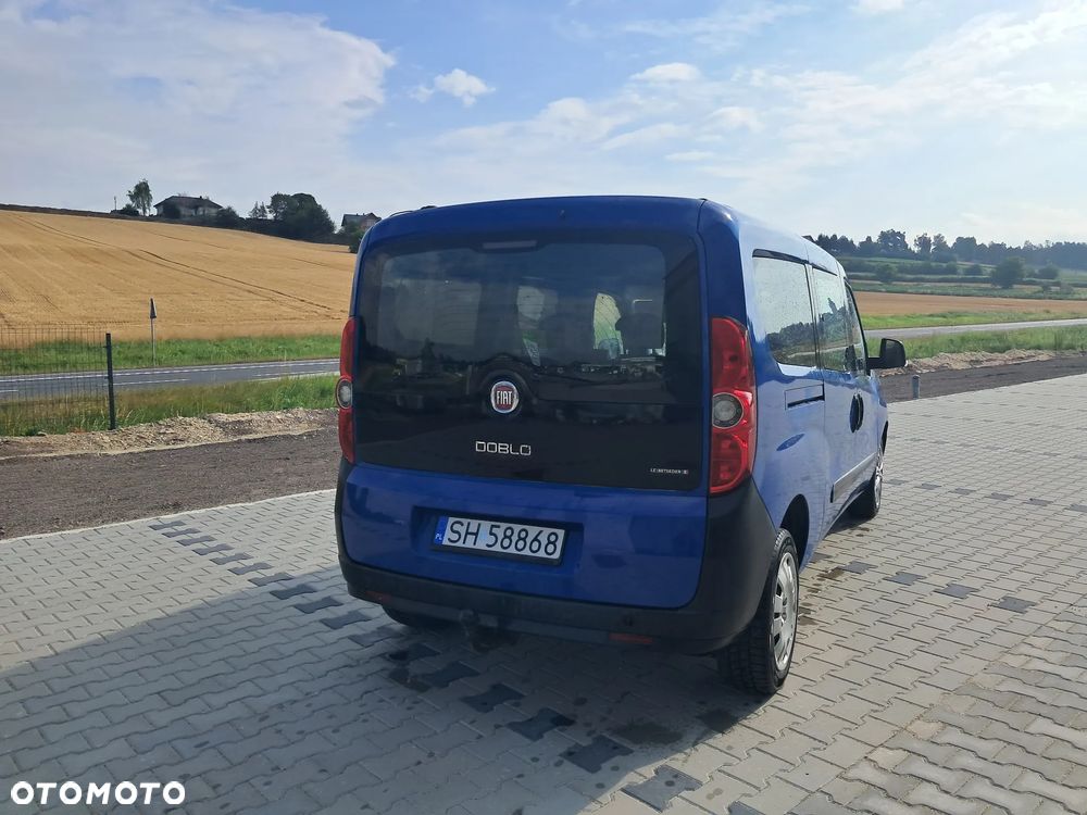 Fiat Doblo - 10