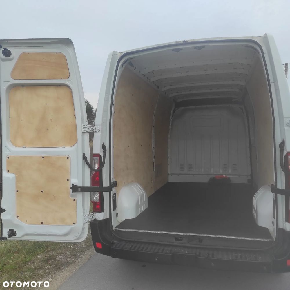 Renault Master - 18