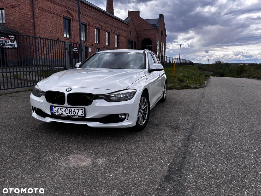BMW Seria 3 318d DPF - 2