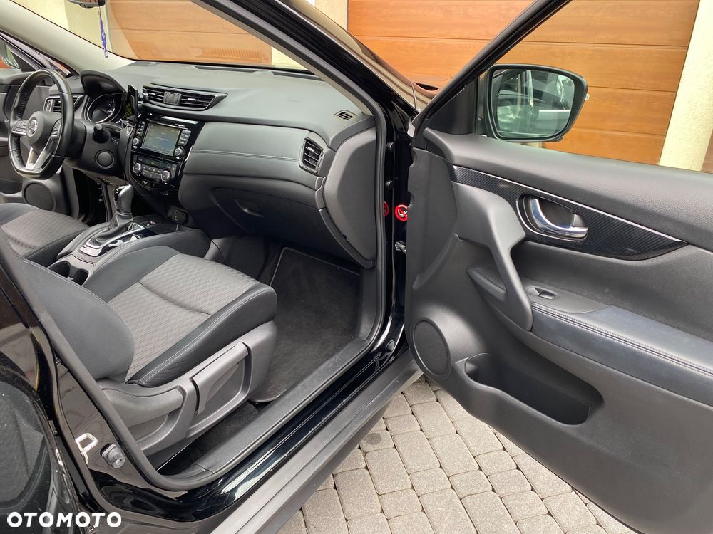 Nissan X-Trail 1.3 DIG-T N-Connecta 2WD DCT - 20