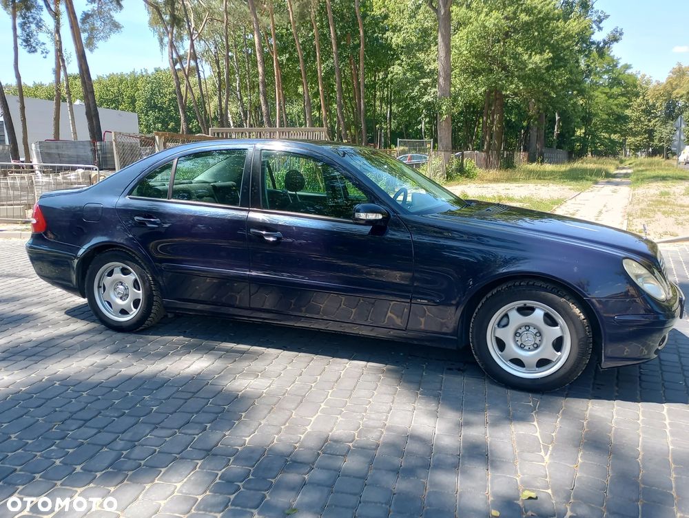 Mercedes-Benz Klasa E 200 Kompressor Automatik Classic - 8