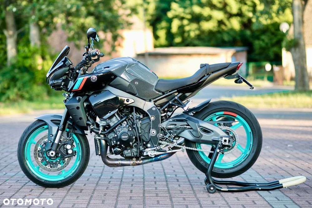 Yamaha MT - 6