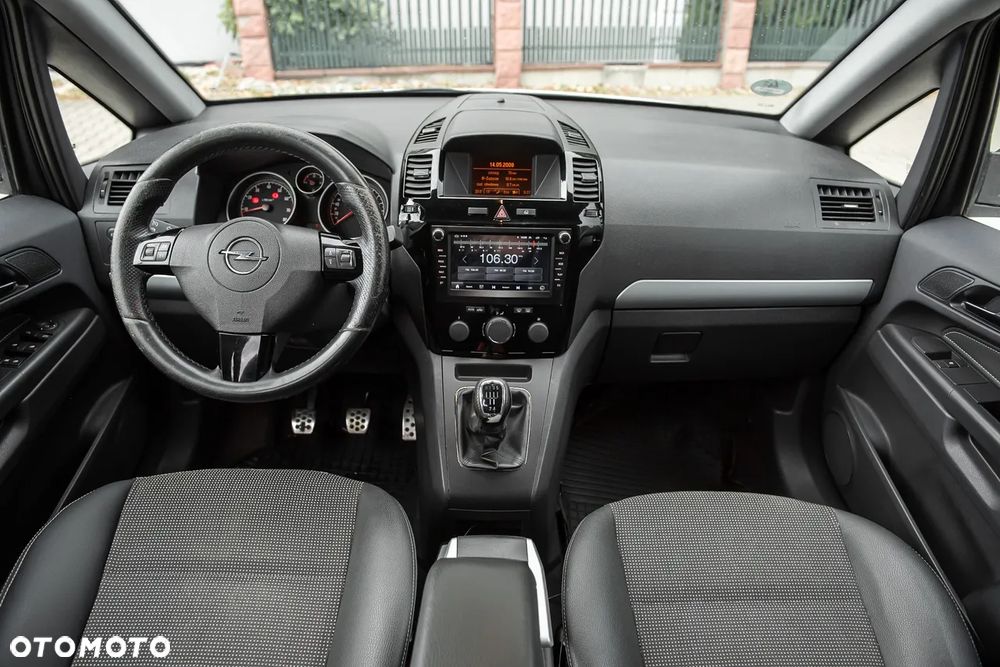 Opel Zafira - 7