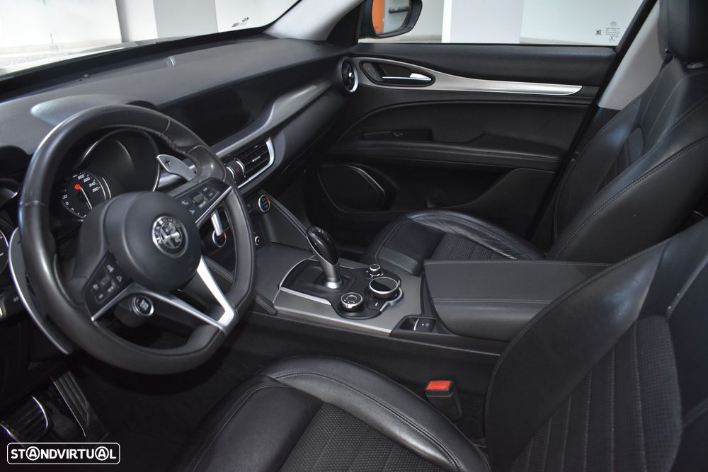 Alfa Romeo Stelvio 2.2 D Super AT8 Q4 - 22