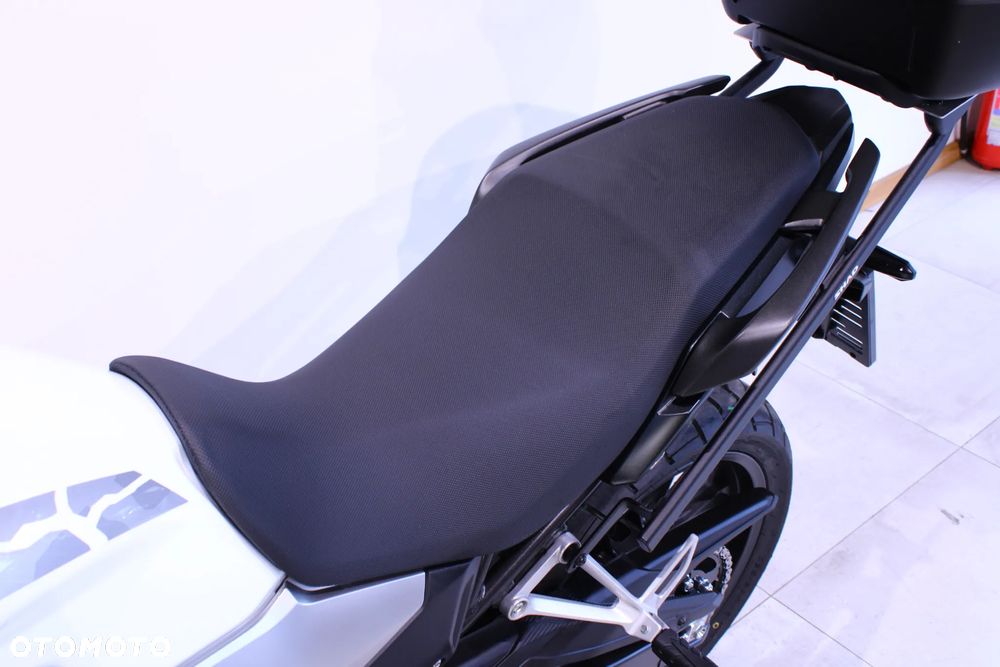 Honda CB - 17