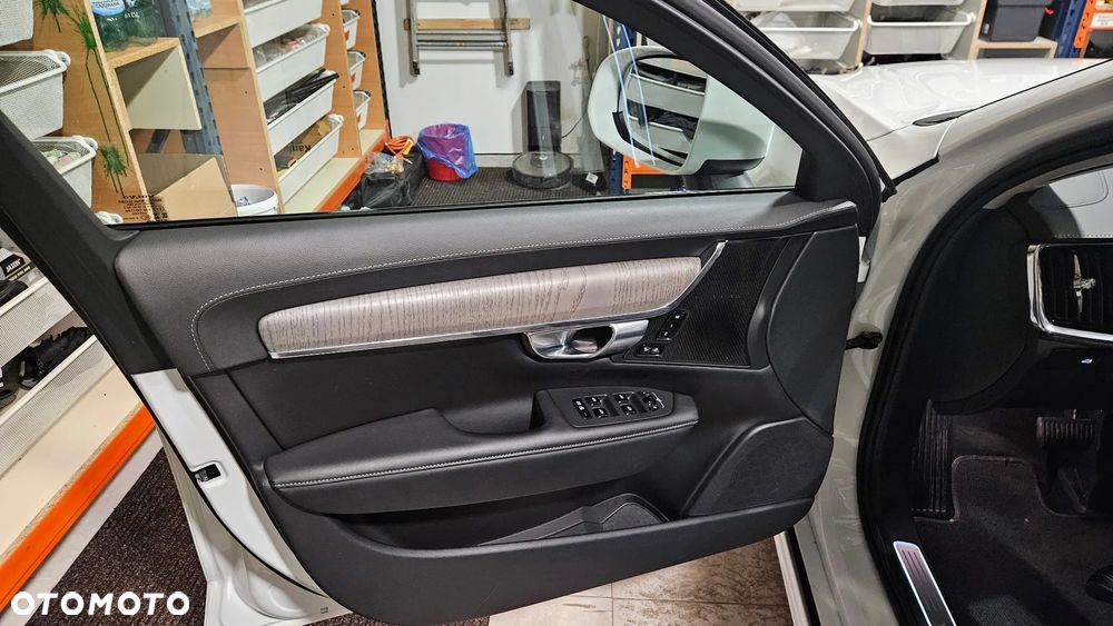 Volvo V90 B5 D AWD Ultimate Dark - 20