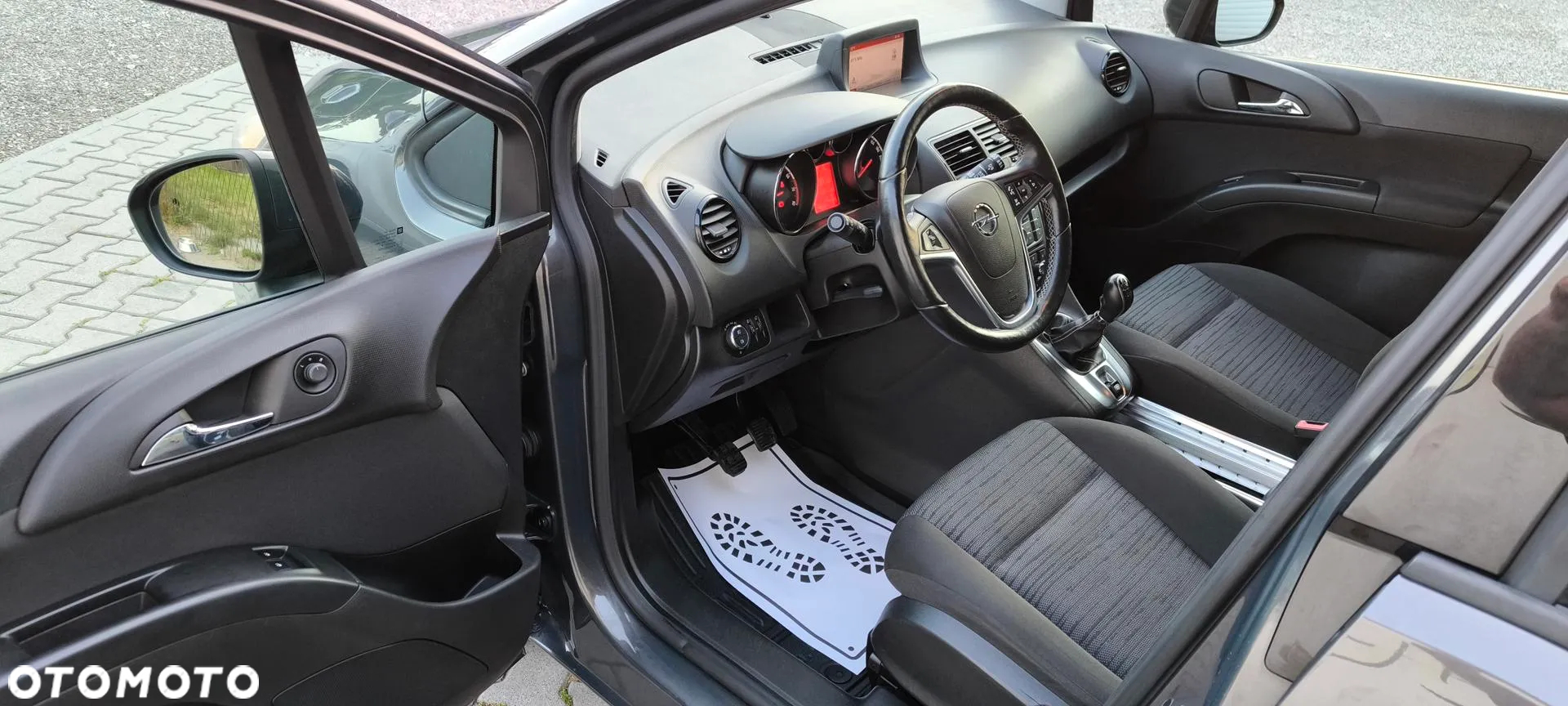 Opel Meriva - 9