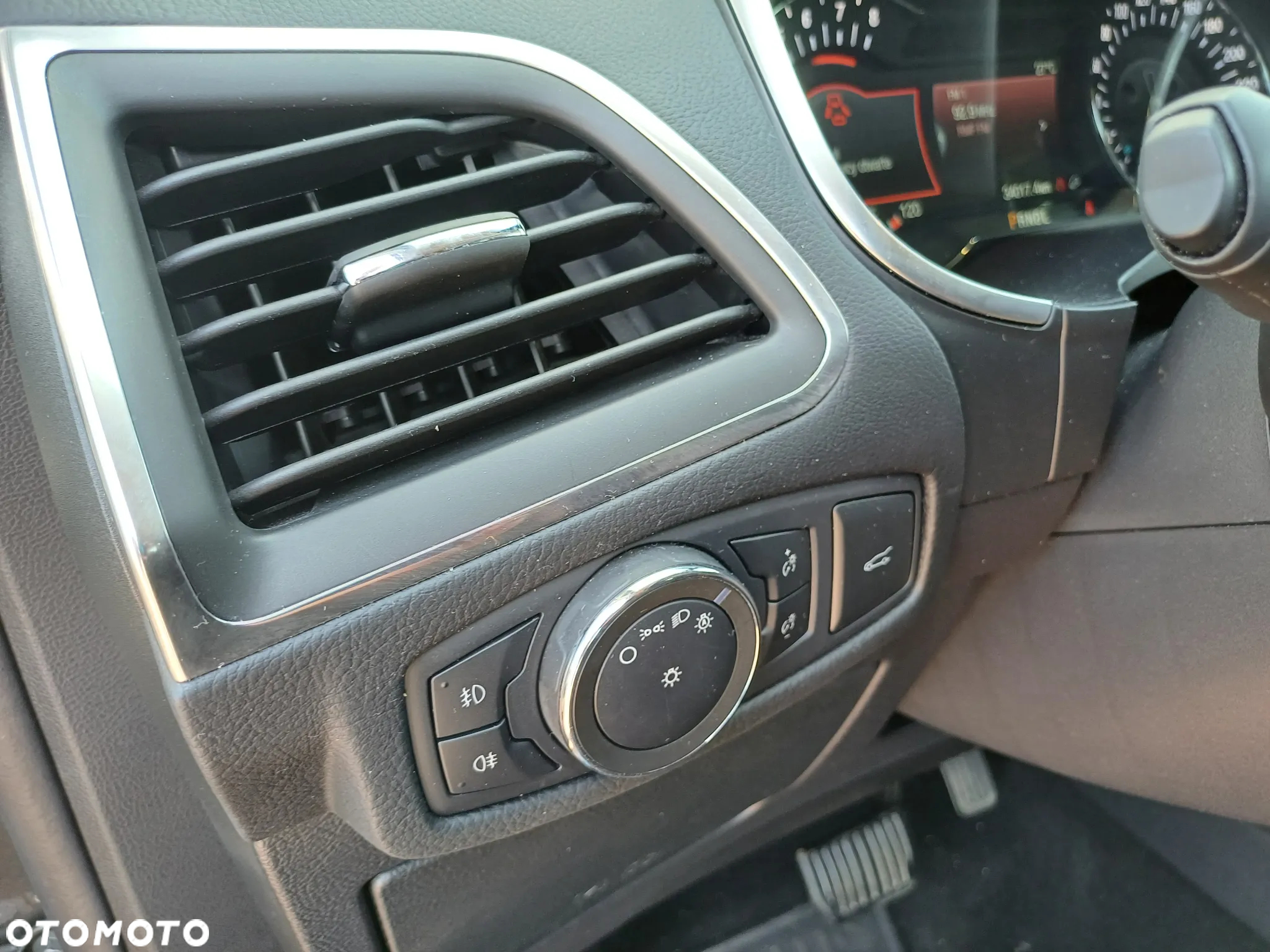 Ford S-Max 2.5 Hybrid Titanium CVT - 16