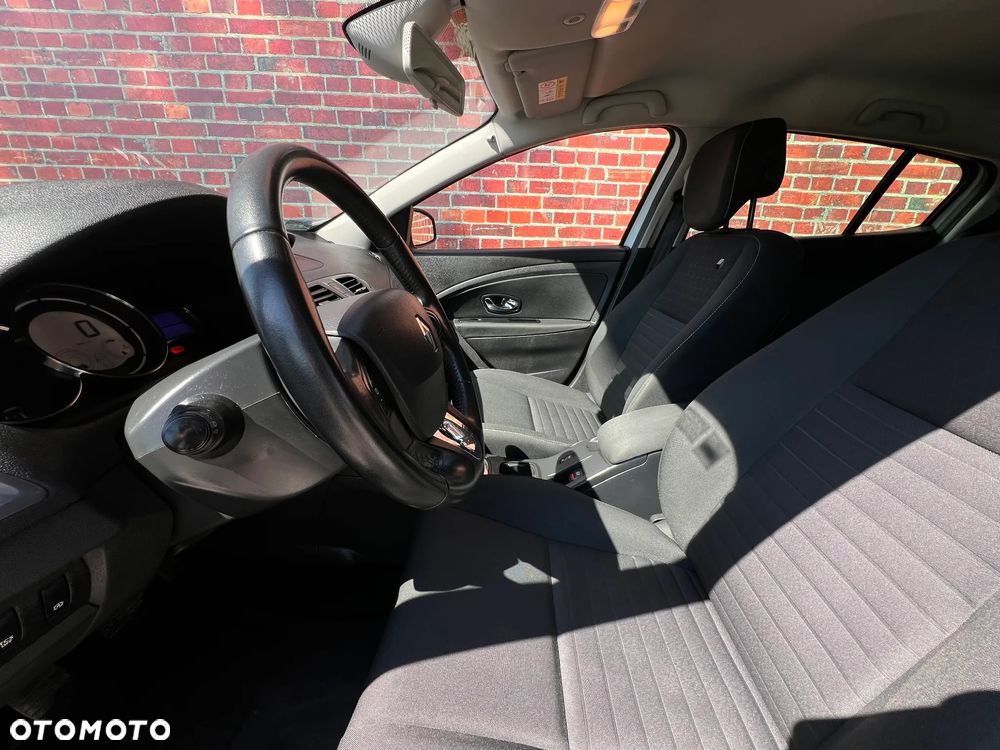Renault Megane - 12