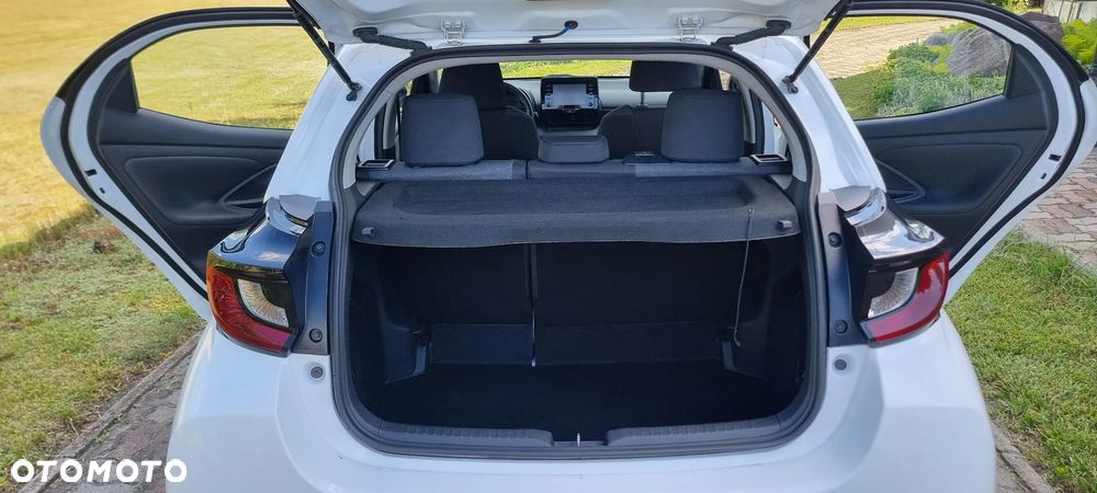 Toyota Yaris - 14