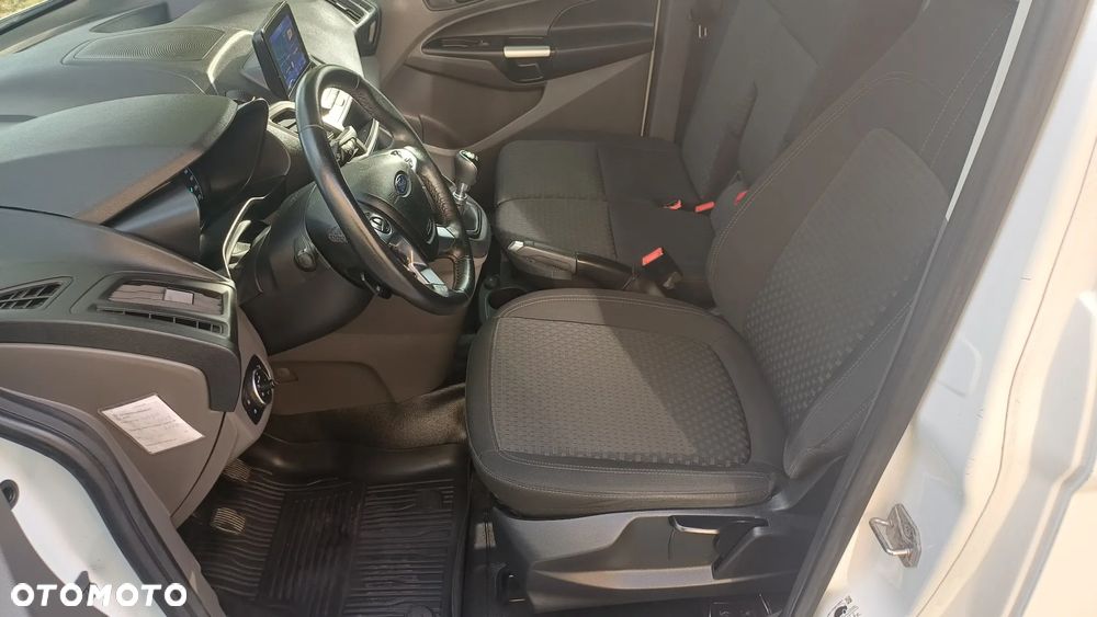 Ford Transit Connect  L2 Długi 3 osobowy - 6