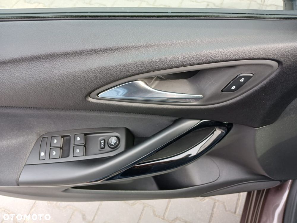 Opel Astra 1.4 Turbo Start/Stop Innovation - 13