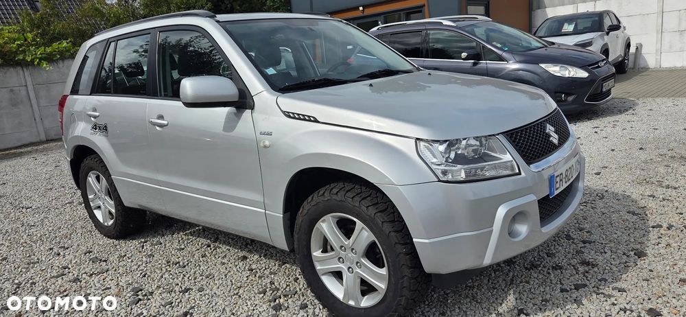 Suzuki Grand Vitara - 2