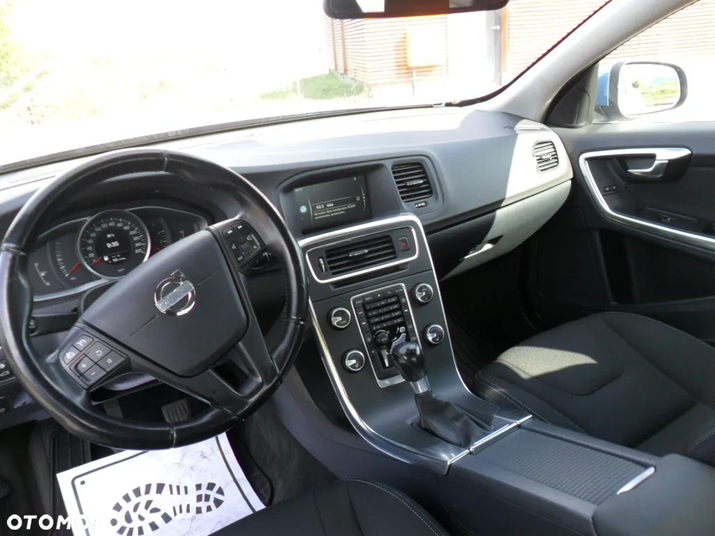Volvo S60 D3 Kinetic - 16