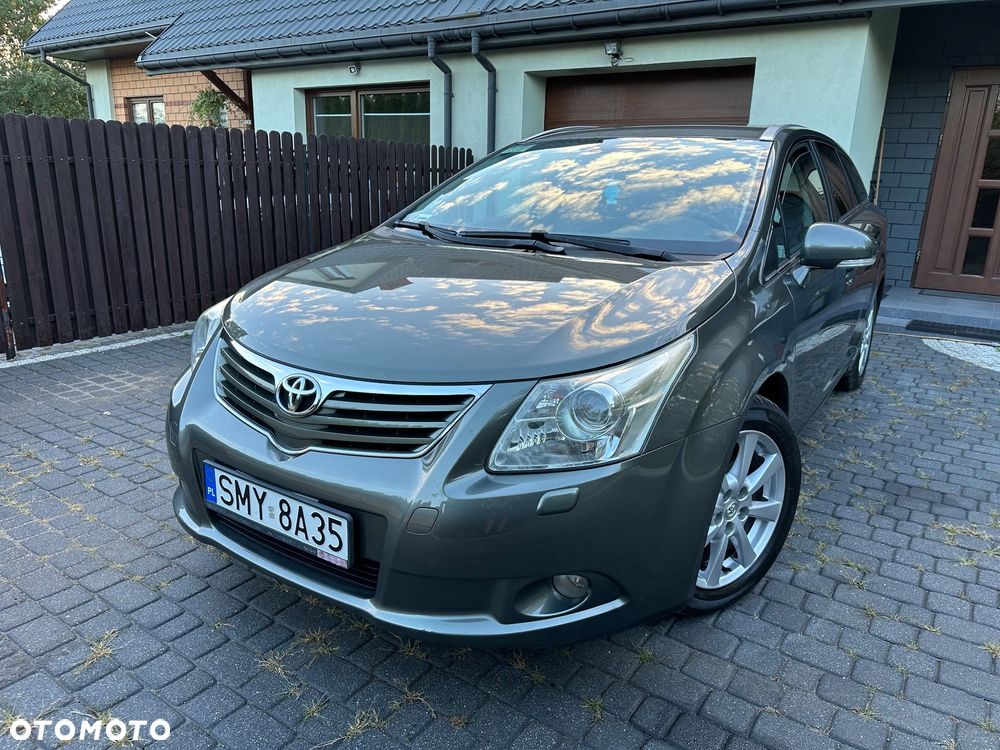 Toyota Avensis - 5