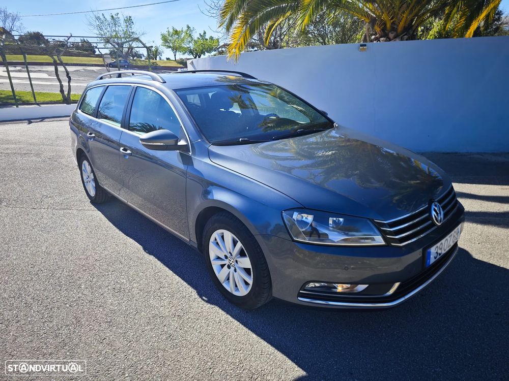 VW Passat Variant 1.6 TDI Confortline Navig - 4