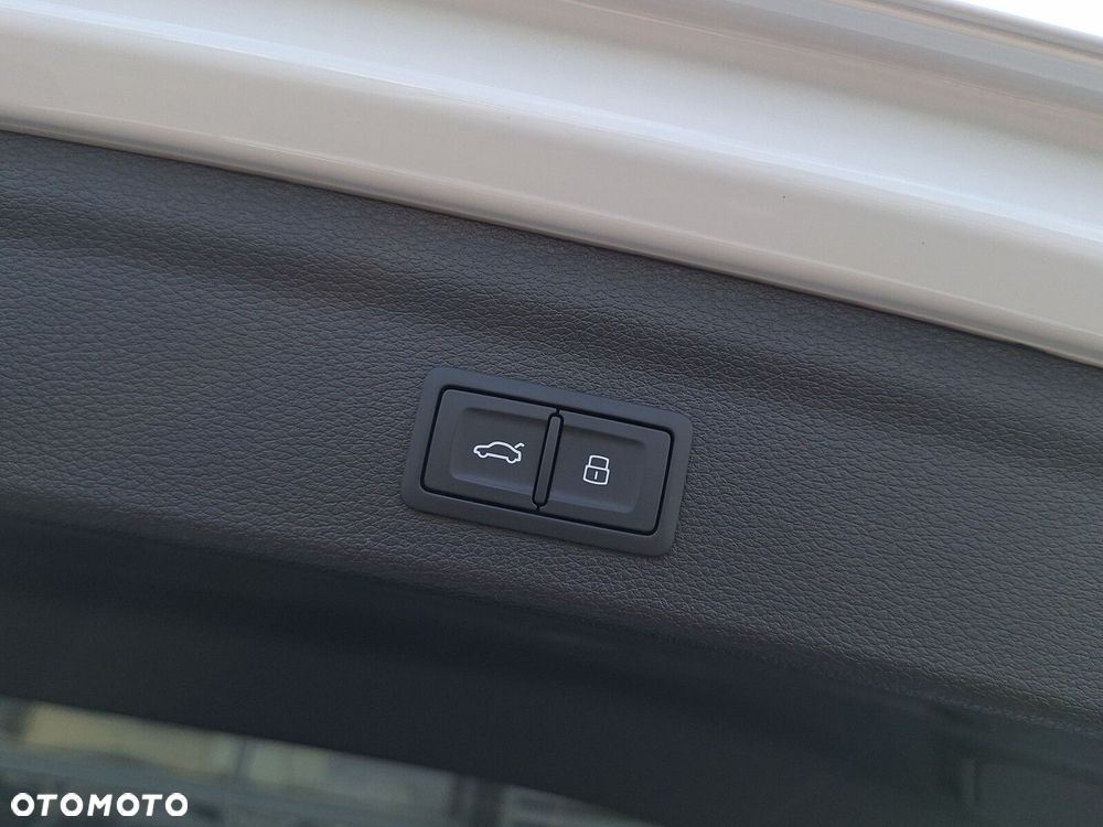 Audi Q3 35 TFSI mHEV Advanced S tronic - 23