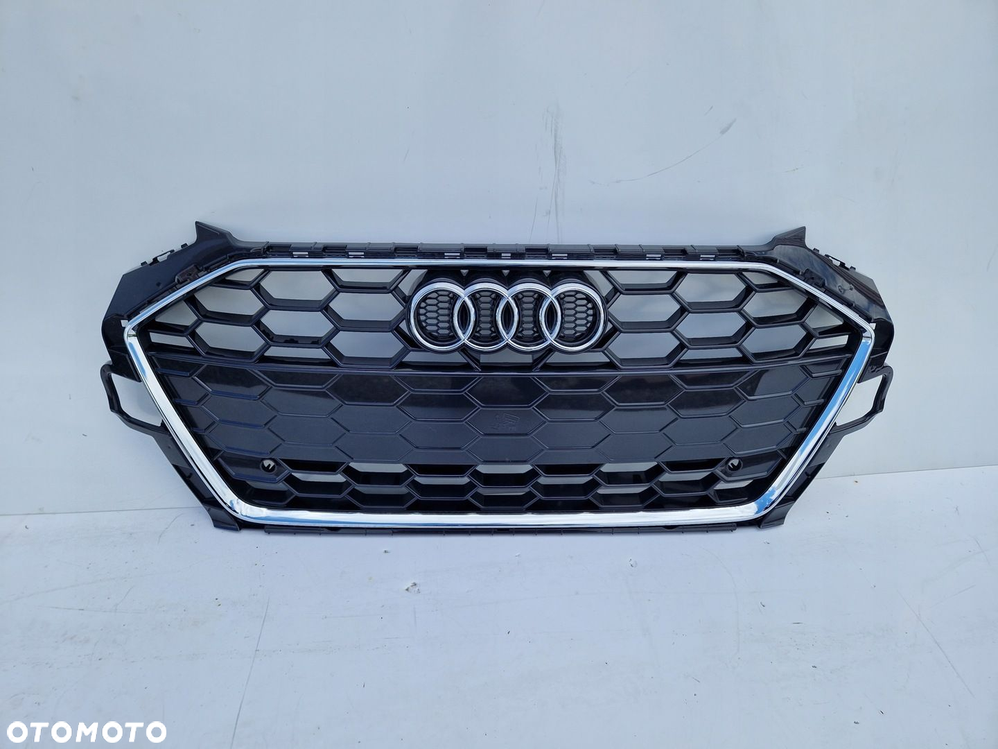 AUDI A4 B9 LIFT S-LINE ATRAPA GRILL 8W0853651DT 8W0853651EB NOWA ORYGINAŁ - 2