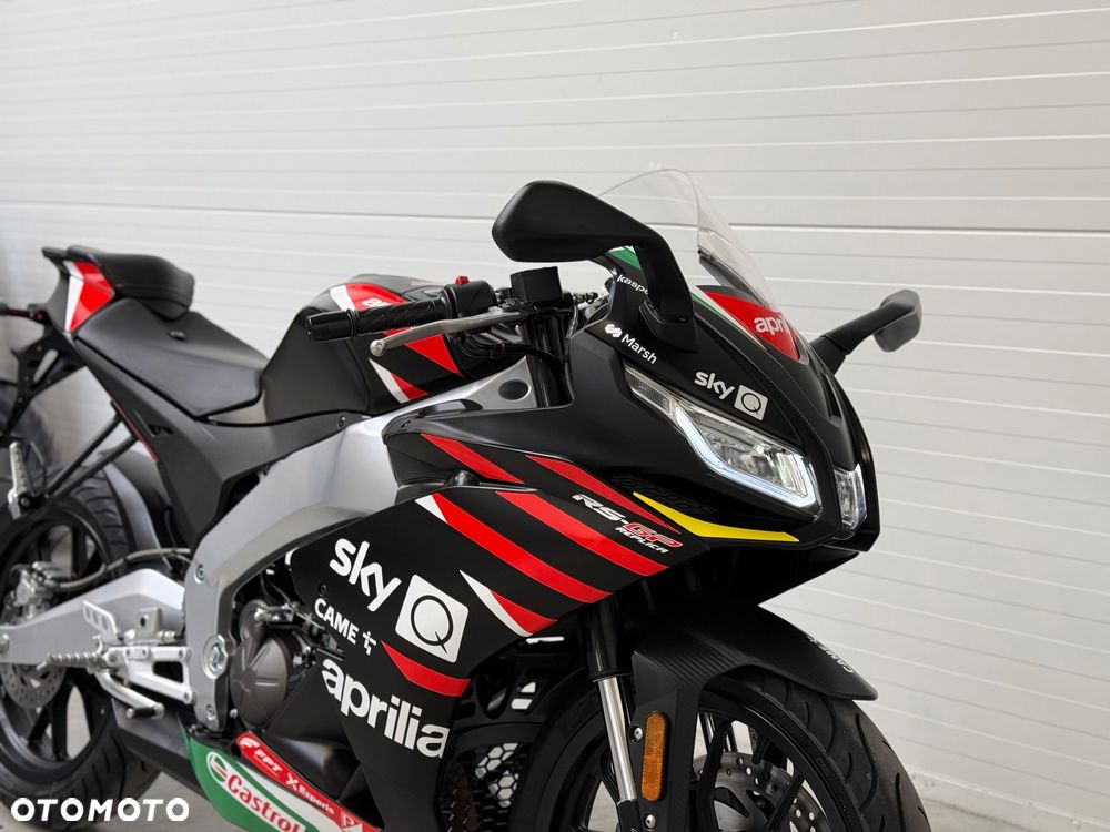 Aprilia RS - 8