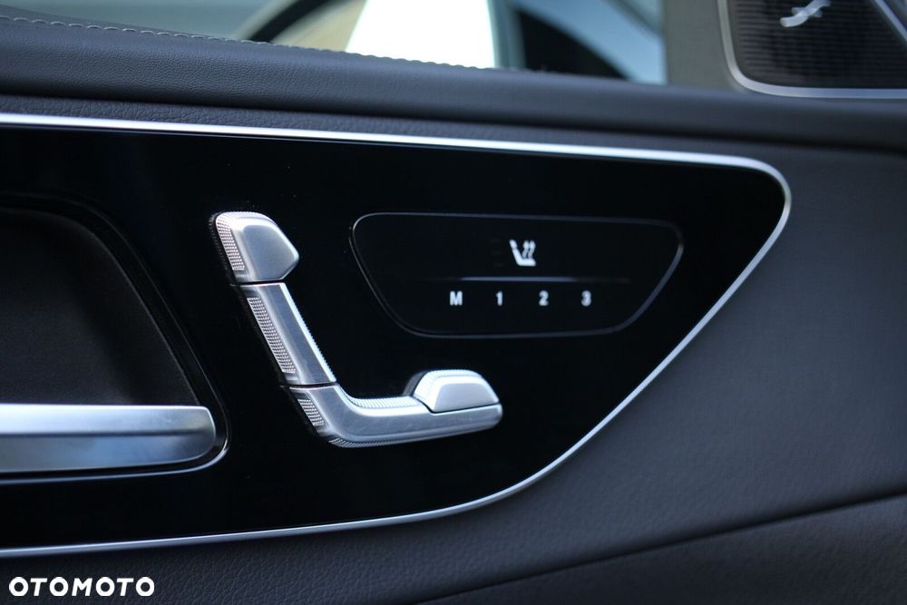 Mercedes-Benz Klasa C - 23