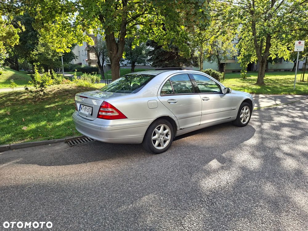 Mercedes-Benz Klasa C 200 Kompressor Elegance - 11