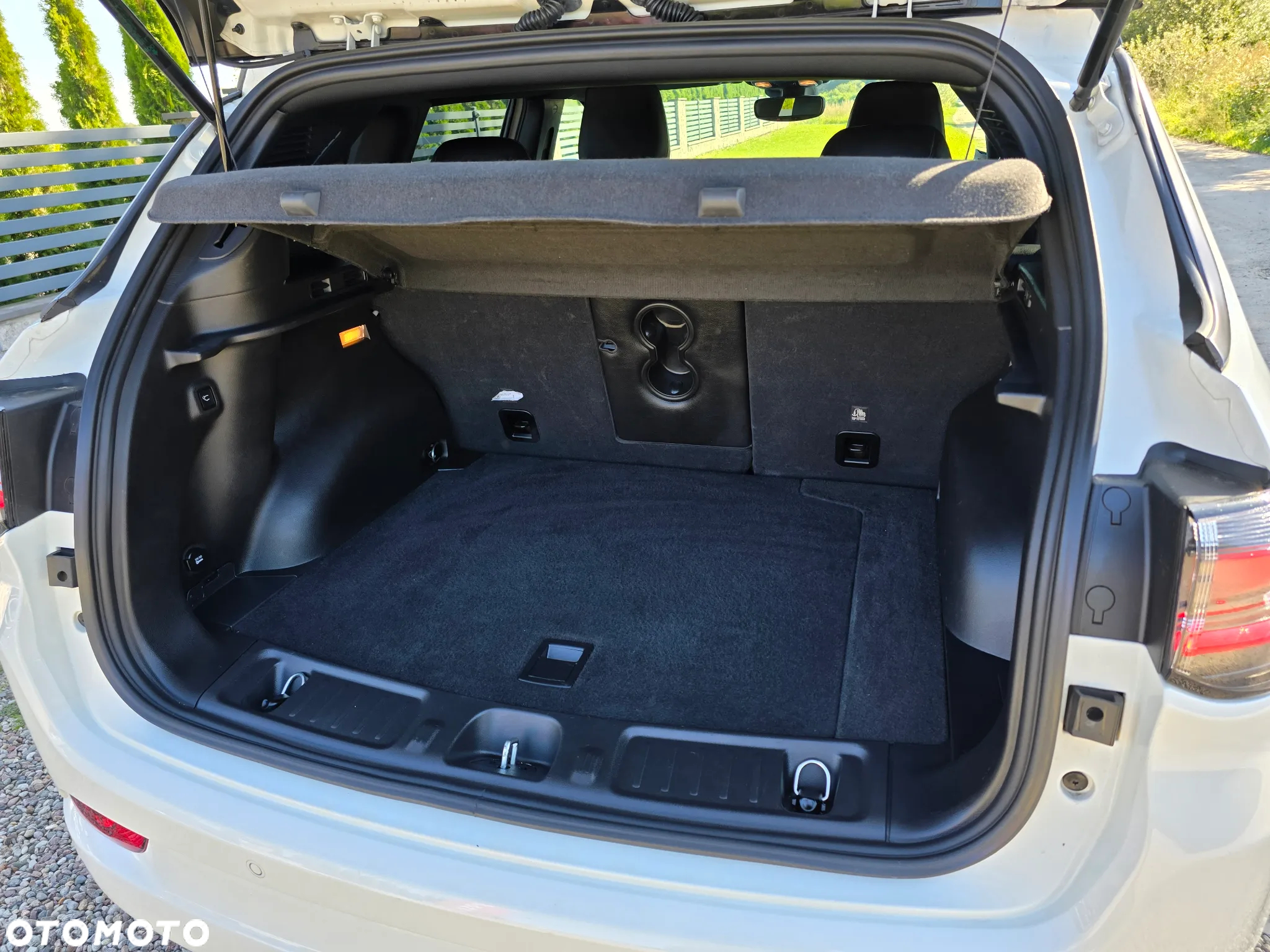 Jeep Compass 1.3 T-GDI 4xe PLUG-IN HYBRID Automatik S - 26