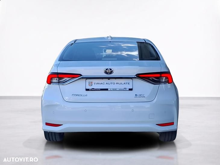 Toyota Corolla - 6