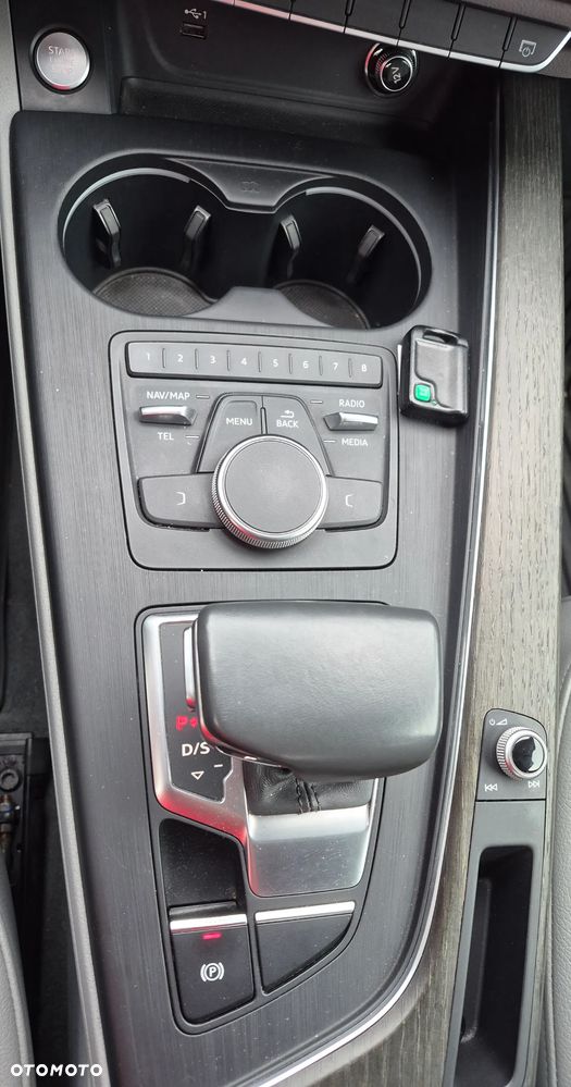 Audi A4 Limousine 2.0 TFSI ultra S tronic design - 10