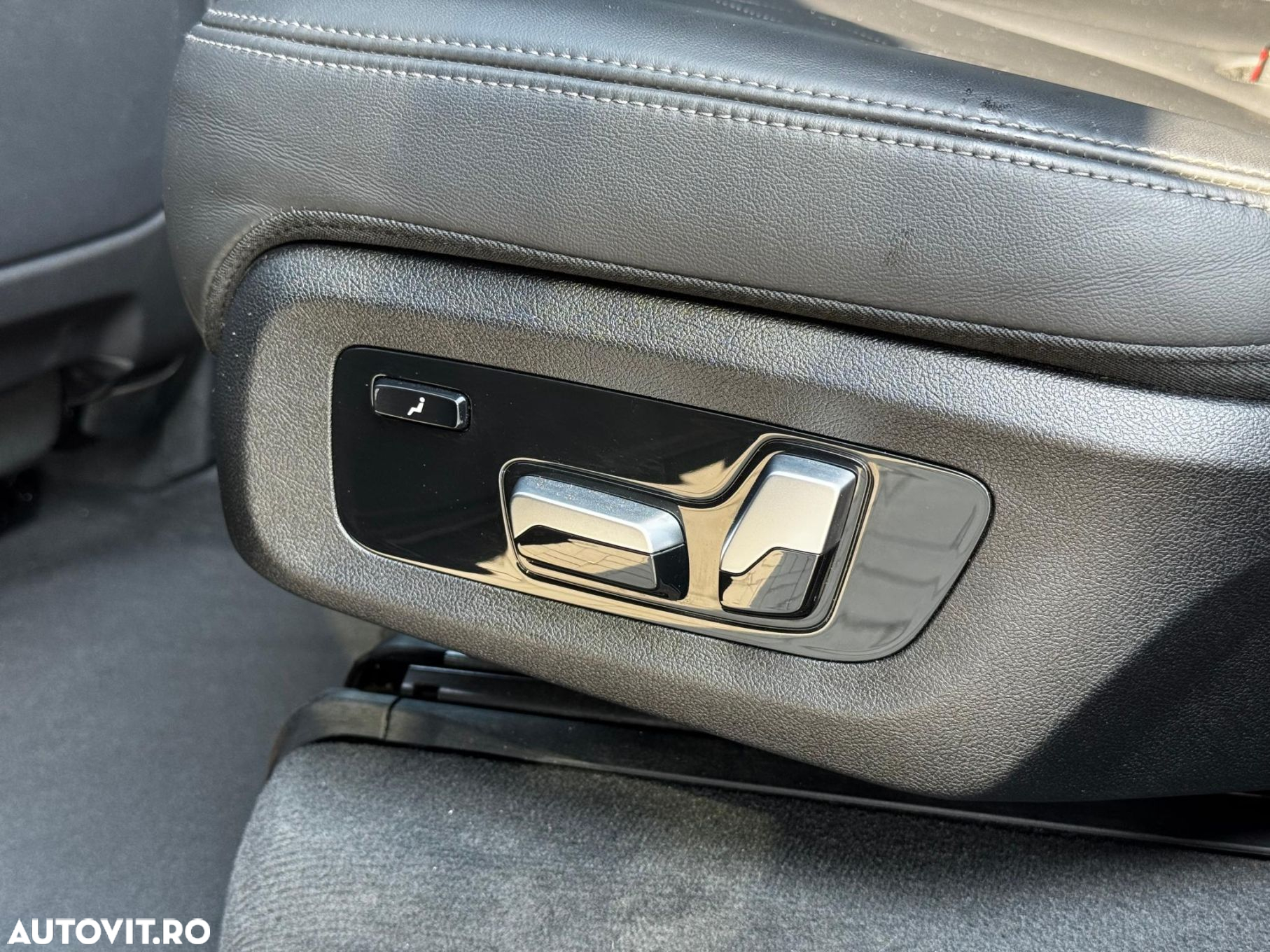 BMW X7 - 27
