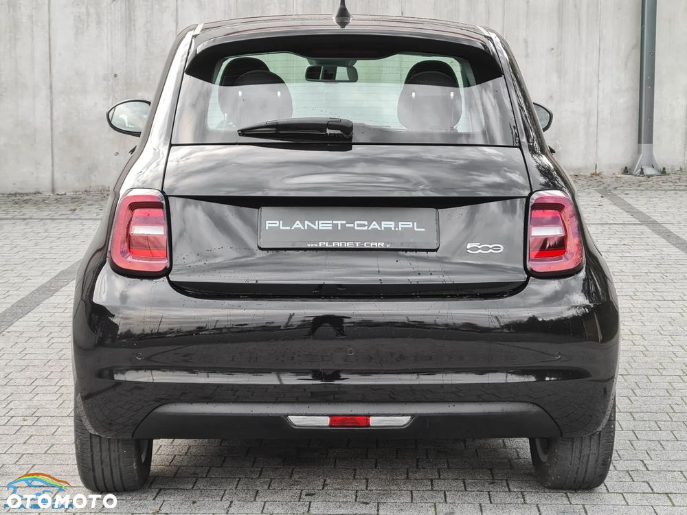 Fiat 500e 42kWh la Prima (by Bocelli) - 12