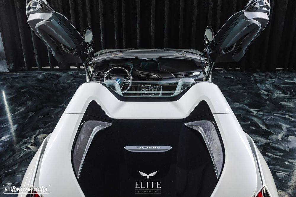 BMW i8 Roadster - 13
